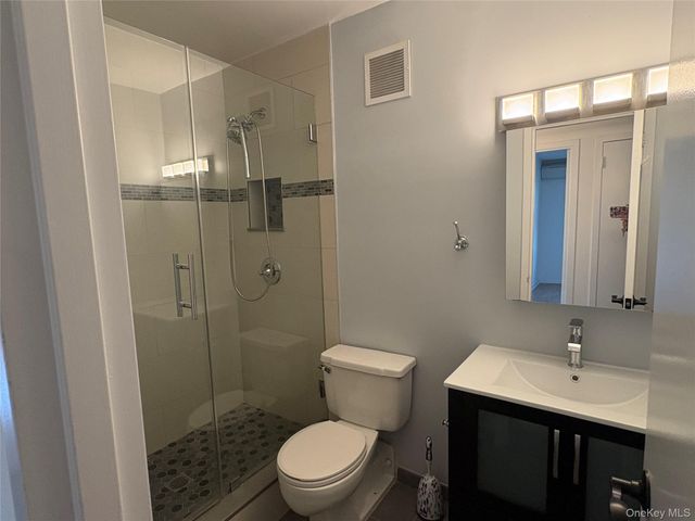 25-40 Shore Boulevard 9J, Astoria, NY 11102