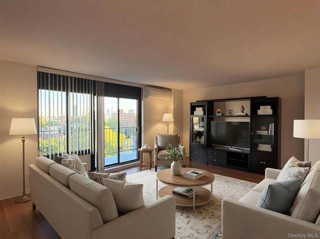 25-40 Shore Boulevard 9J, Astoria, NY 11102