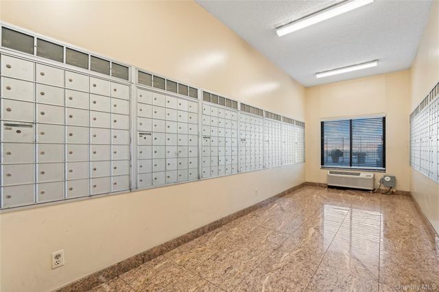 25-40 Shore Boulevard 9J, Astoria, NY 11102