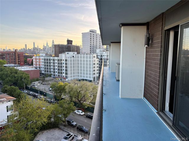 25-40 Shore Boulevard 9J, Astoria, NY 11102