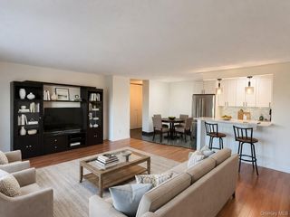 25-40 Shore Boulevard 9J, Astoria, NY 11102