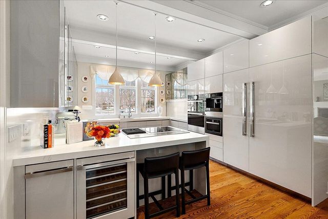 3277 Estates Drive, St. Joseph Twp, MI 49085