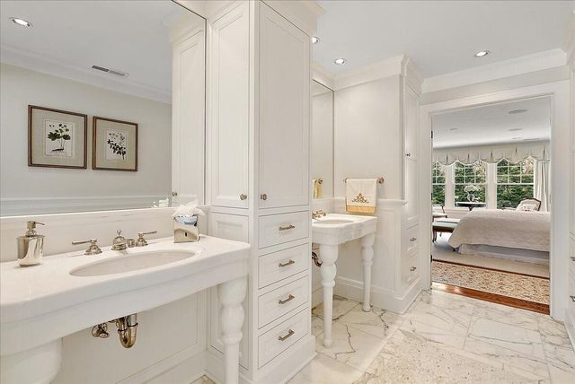 3277 Estates Drive, St. Joseph Twp, MI 49085