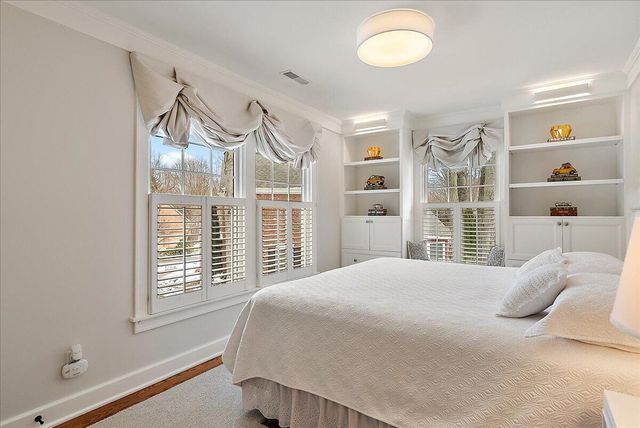 3277 Estates Drive, St. Joseph Twp, MI 49085