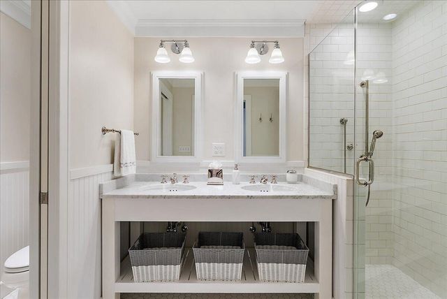 3277 Estates Drive, St. Joseph Twp, MI 49085