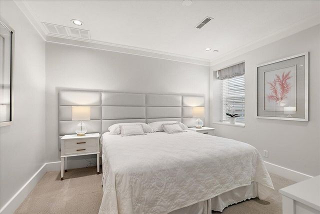 3277 Estates Drive, St. Joseph Twp, MI 49085