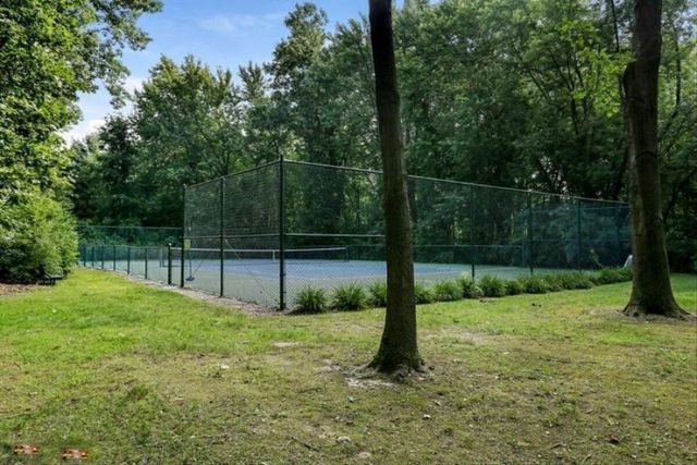 3277 Estates Drive, St. Joseph Twp, MI 49085