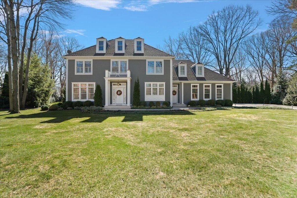 3277 Estates Drive, St. Joseph Twp, MI 49085