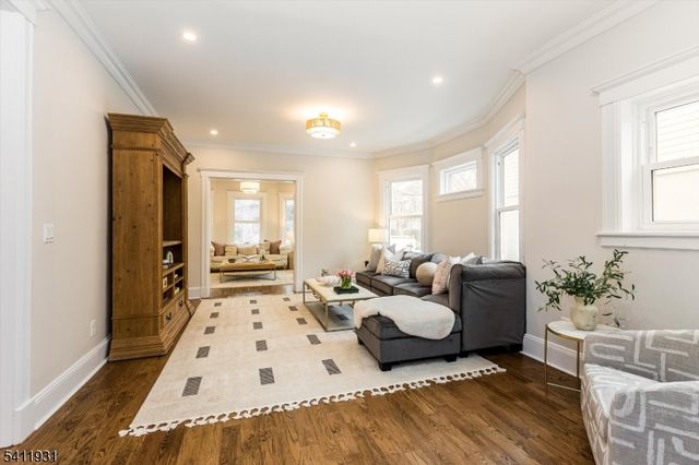 210 Baldwin St, Glen Ridge Boro Twp., NJ 07028