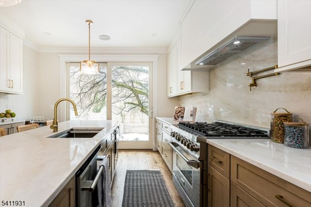 210 Baldwin St, Glen Ridge Boro Twp., NJ 07028