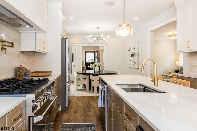 210 Baldwin St, Glen Ridge Boro Twp., NJ 07028