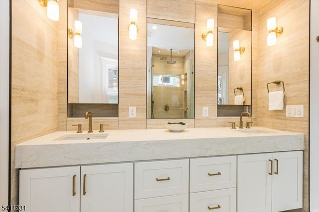 210 Baldwin St, Glen Ridge Boro Twp., NJ 07028