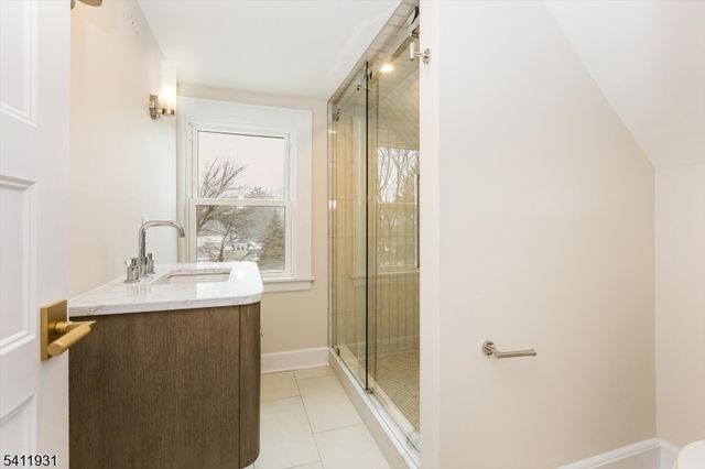 210 Baldwin St, Glen Ridge Boro Twp., NJ 07028