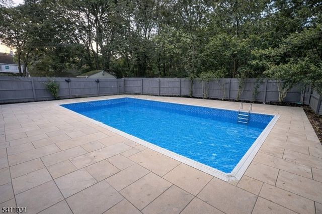 210 Baldwin St, Glen Ridge Boro Twp., NJ 07028