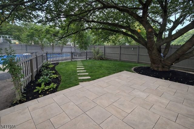 210 Baldwin St, Glen Ridge Boro Twp., NJ 07028