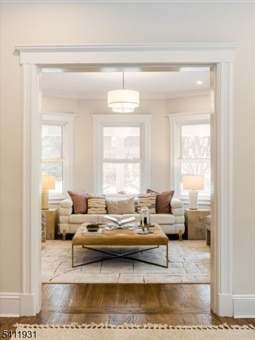 210 Baldwin St, Glen Ridge Boro Twp., NJ 07028