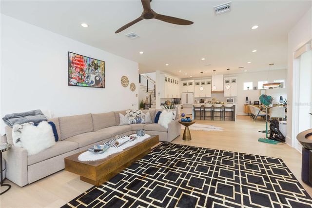 1304 W ARCH STREET, Tampa, FL 33607