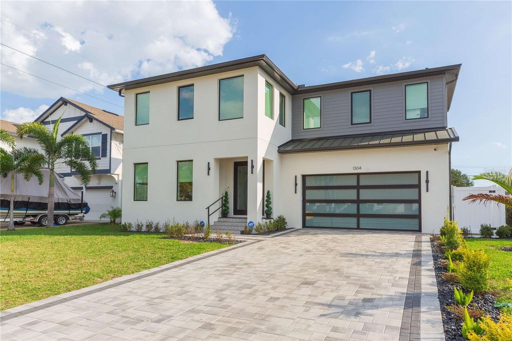 1304 W ARCH STREET, Tampa, FL 33607