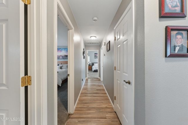 994 Lilac Court, Minden, NV 89423