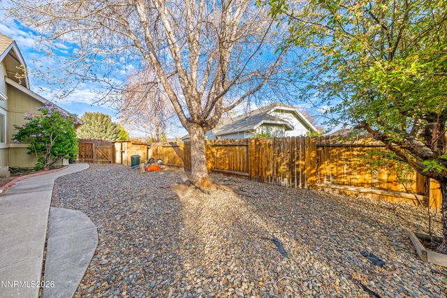 994 Lilac Court, Minden, NV 89423