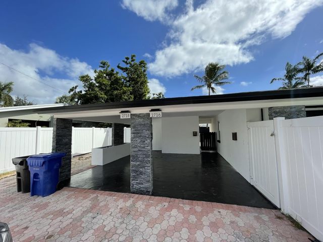 2716 Middle River Drive, Fort Lauderdale, FL 33306