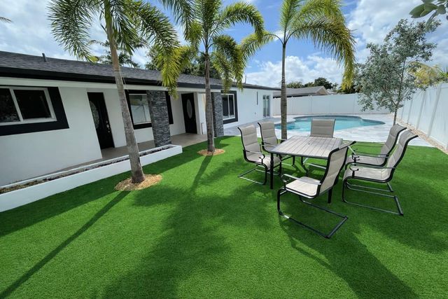 2716 Middle River Drive, Fort Lauderdale, FL 33306