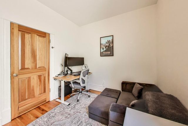 5826 N Winthrop Avenue 2N, Chicago, IL 60660
