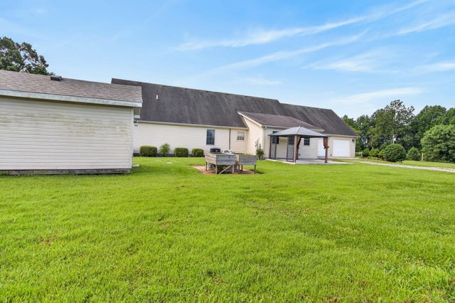 1408 KY-80, Windsor, KY 42565