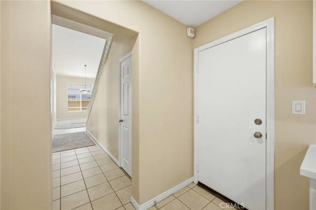 18112 Osborne, Northridge, CA 91325