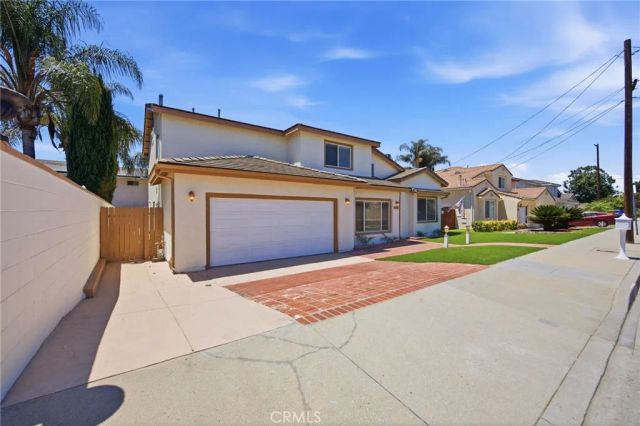 18112 Osborne, Northridge, CA 91325