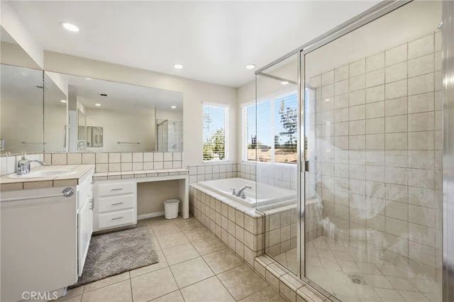 18112 Osborne, Northridge, CA 91325