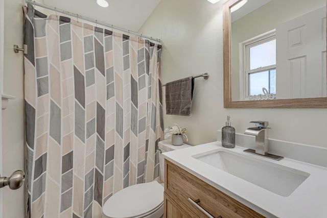 15 Oak Lane, Shalimar, FL 32579