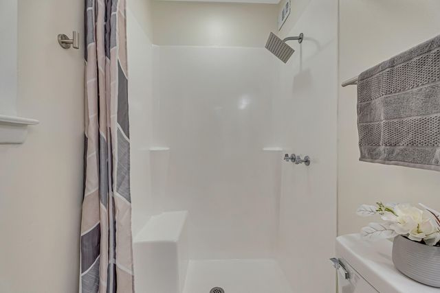 15 Oak Lane, Shalimar, FL 32579