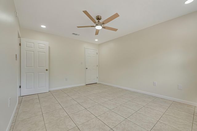 15 Oak Lane, Shalimar, FL 32579