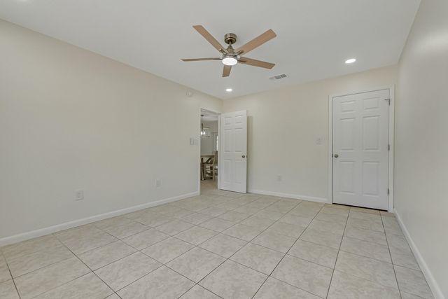 15 Oak Lane, Shalimar, FL 32579