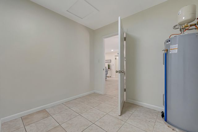 15 Oak Lane, Shalimar, FL 32579