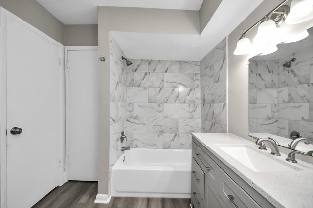 1736 Crestdale Drive 6, Houston, TX 77080