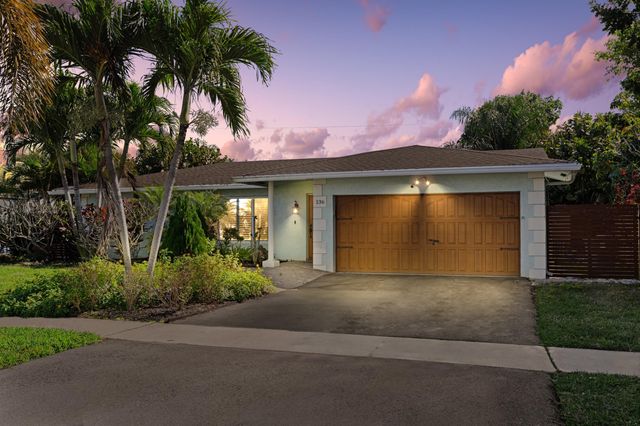 136 Oregon Lane, Boca Raton, FL 33487