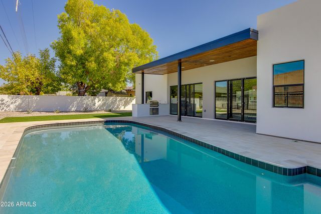 3446 N 47TH Street, Phoenix, AZ 85018