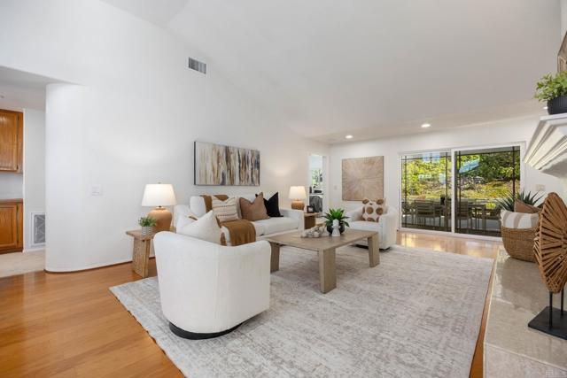 1911 La Subida Way, San Marcos, CA 92078