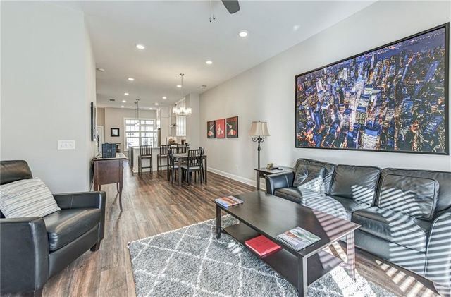 4321 Parkside Place, Atlanta, GA 30342