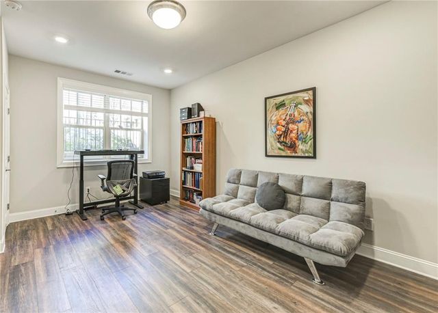 4321 Parkside Place, Atlanta, GA 30342