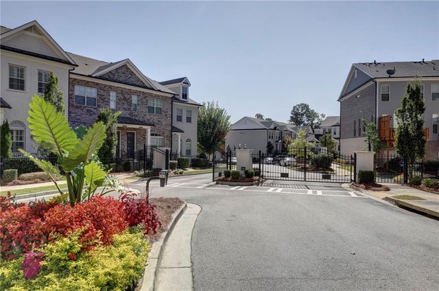 4321 Parkside Place, Atlanta, GA 30342