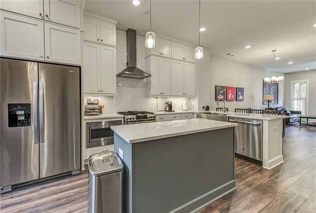 4321 Parkside Place, Atlanta, GA 30342