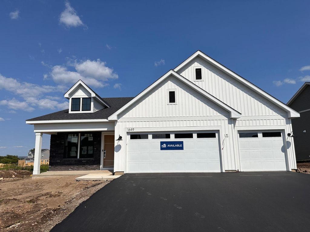 1649 Lund Way, Shakopee, MN 55379 — photo 2