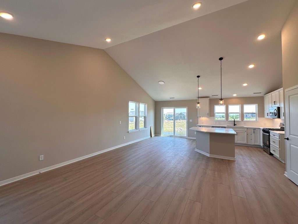 1649 Lund Way, Shakopee, MN 55379 — photo 5