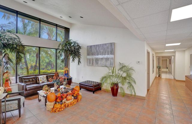 2768 Carambola Circle S 301, Coconut Creek, FL 33066