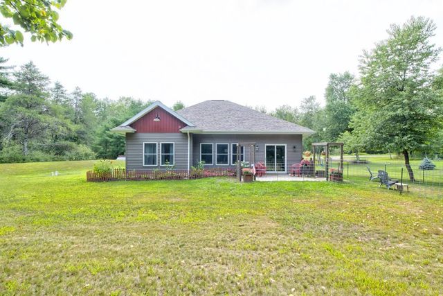 N7445 DUTCH RUSH, Crivitz, WI 54114