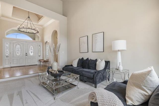 50 Ralphs Way, Hollister, CA 95023