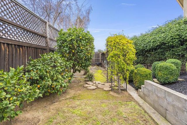 50 Ralphs Way, Hollister, CA 95023
